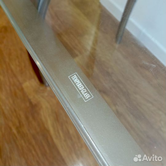 Стол обеденный стеклянный 70х120