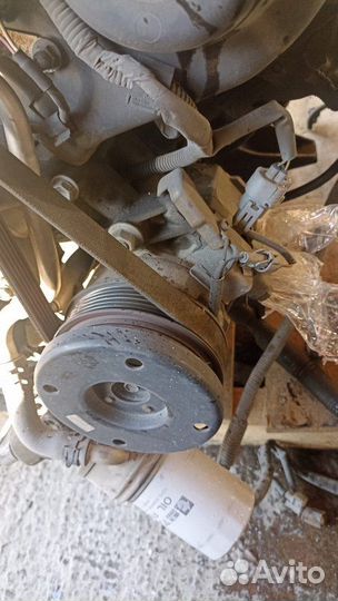 Компрессор кондиционера Toyota Sequoia UCK45