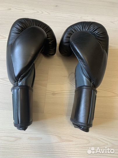 Боксерские перчатки ultimatum 14 oz