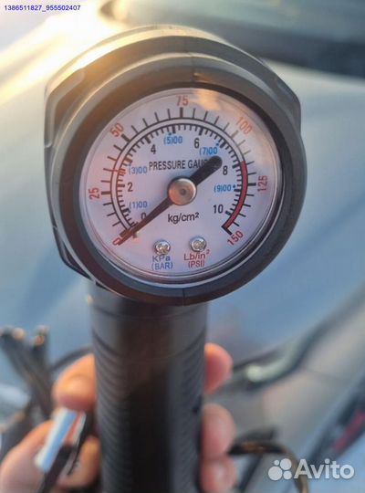 Компрессор автомобильный (Арт.26007)