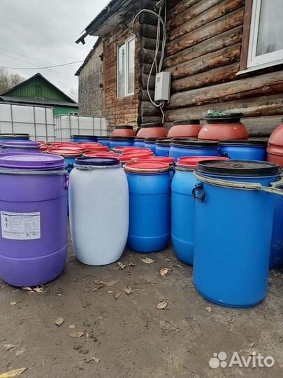 Бочки пластиковые 65 70, 80 литров с ручками пищев