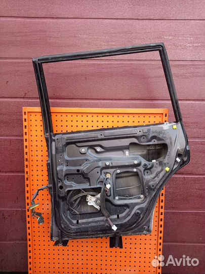 Дверь задняя Mitsubishi pajero sport
