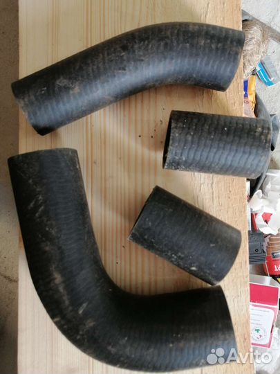 Патрубоки газ 3110