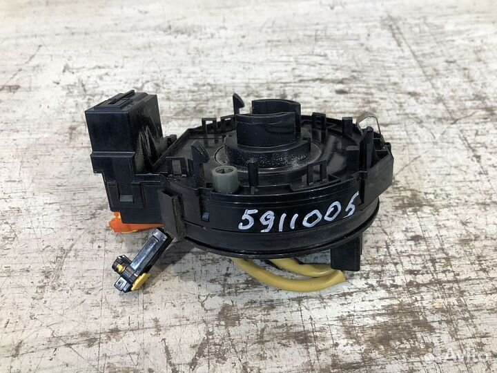 Подрулевой шлейф Toyota Corolla E120 Avensis 2