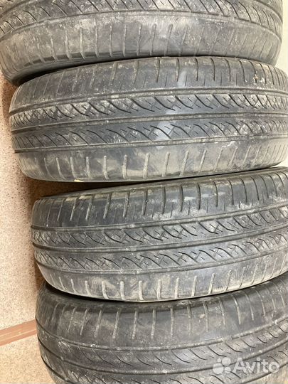 Pirelli Carrier 15/75 R15