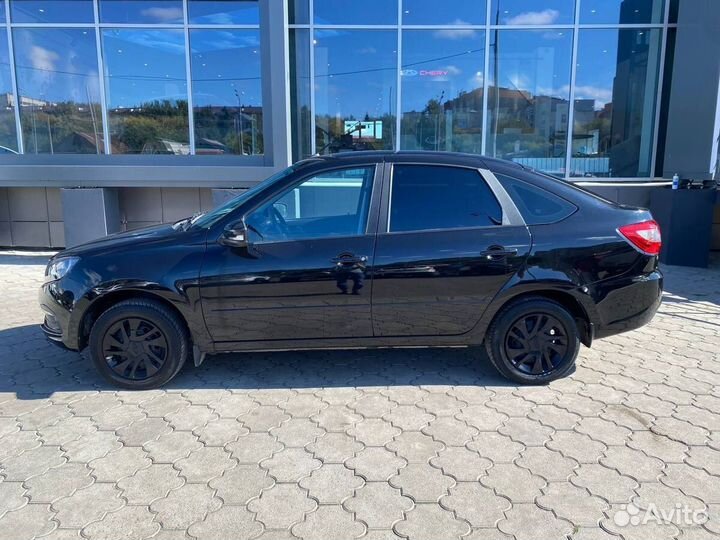 LADA Granta 1.6 МТ, 2023, 20 000 км