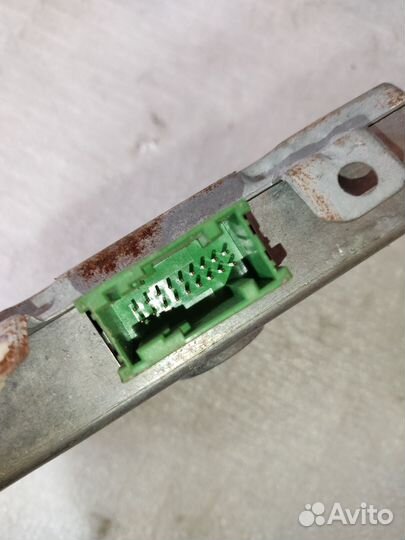 Эбу правой двери bmw 5 e60