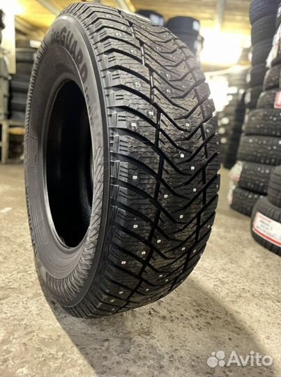 Yokohama Ice Guard IG65 265/50 R20