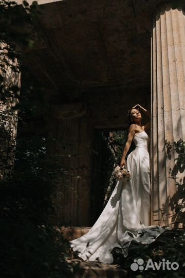 Свадебное платье со шлейфом Olga Sposa