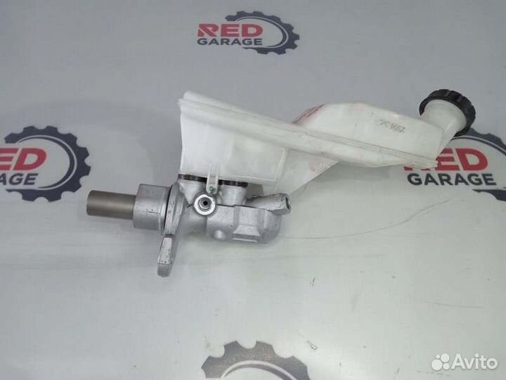 Главный тормозной цилиндр Mercedes-Benz Cla-Class