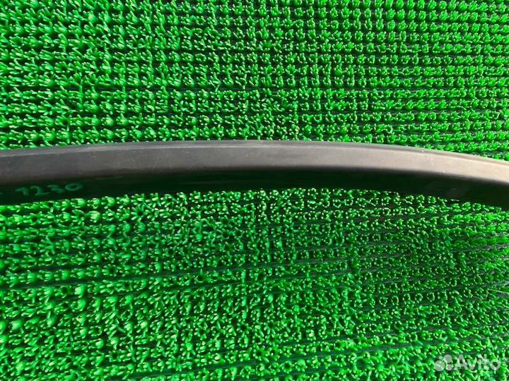 Обшивка двери прав. зад. Lexus LS460