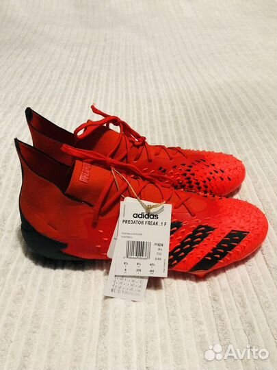 Футбольные бутсы adidas predator freak. 1 FG