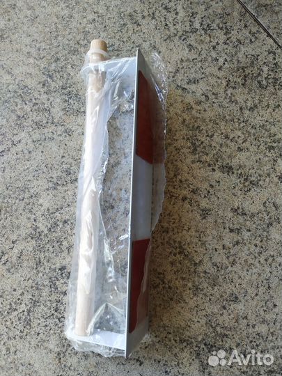 Держатель для бумаги разной новый