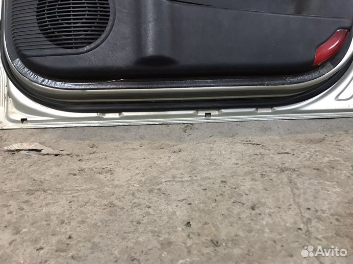 Продам двери Хундай Туксан