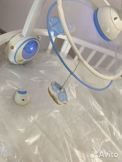 Мобиль на кроватку chicco