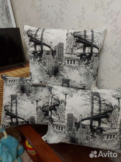 Подушки от дивана