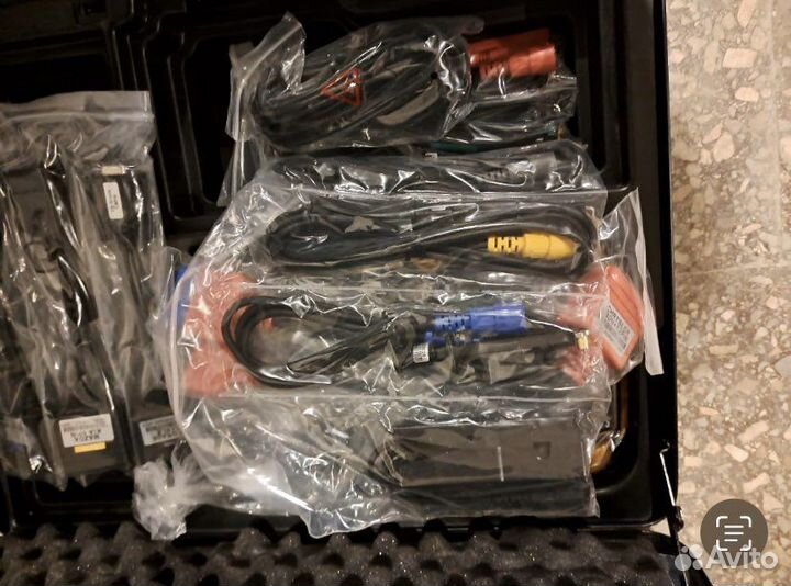 Автомобильный диагностический сканер