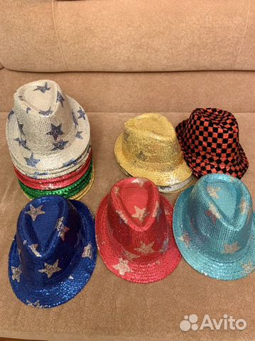 Шляпки, Веер из перьев, боа, перчатки бальные