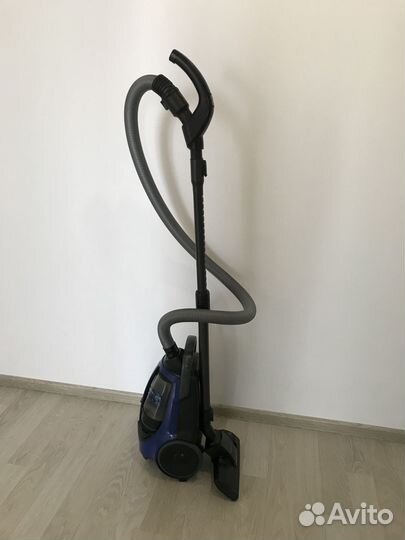 Пылесос Samsung SC885B