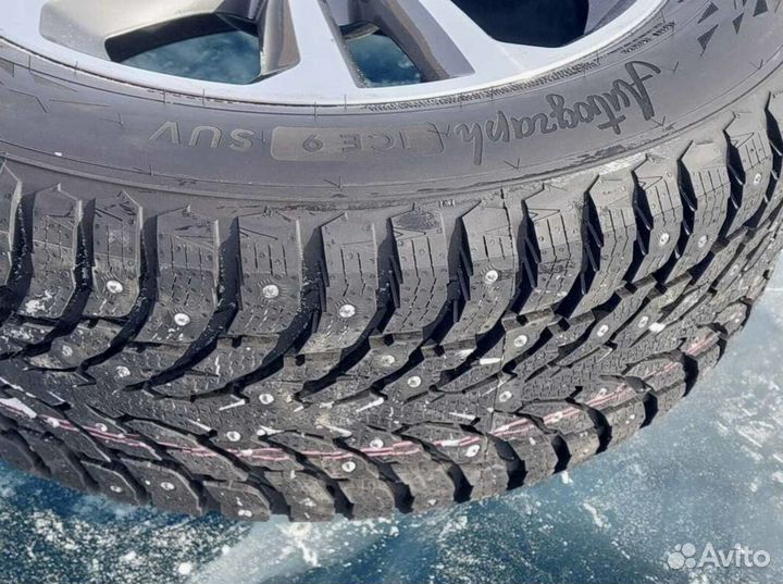 Ikon Tyres Autograph Ice 9 SUV 265/60 R18 114T