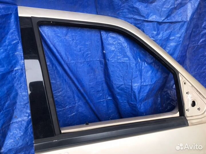 Дверь передняя правая Ford Expedition U222 4.6L