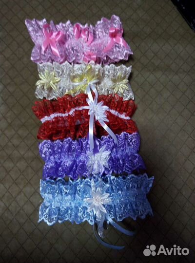 Подвязка на ногу невесте