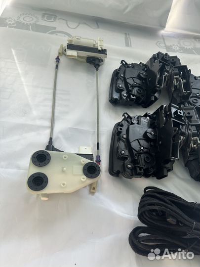 Доводчики дверей Бмв X4 G02 X4M F98 присоски