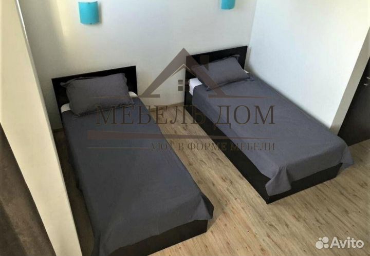 Кровать с матрасом