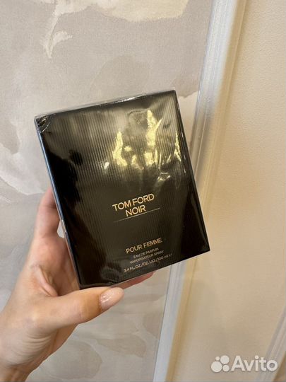 Tom ford noir pour femme
