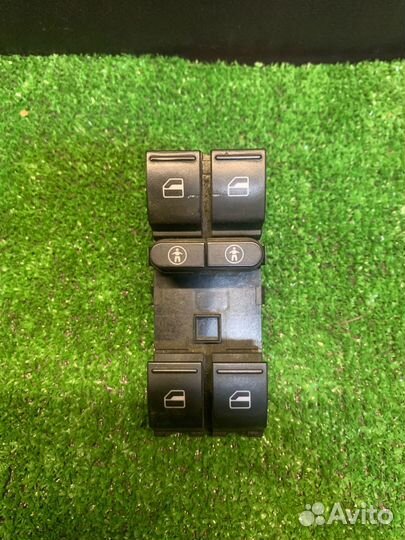 Блок управления стеклоподъемниками VW Touareg 1