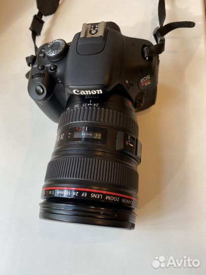 Зеркальный фотоаппарат Canon EOS 600d