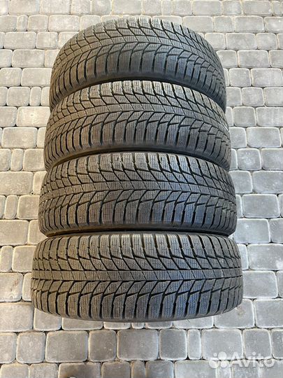 Triangle Snow-LL01 205/60 R16