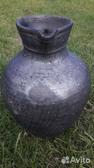 Кувшин,черная глина