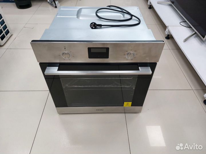 Электрический духовой шкаф Ascoli