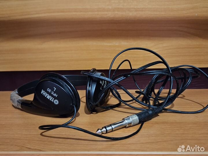 Наушники проводные yamaha HPE-30