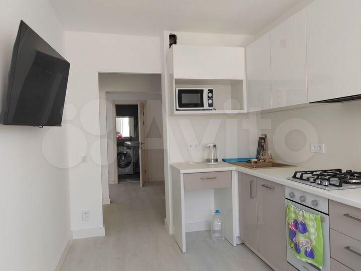 2-к. квартира, 58 м², 3/10 эт.