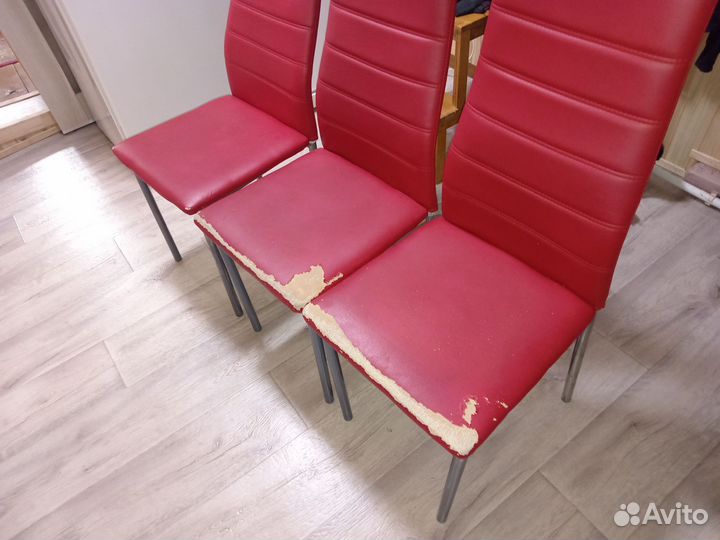 Перетяжка мягкой мебели, ремонт мебели