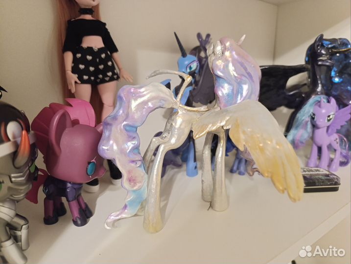 Принцесса Селестья пони скилет