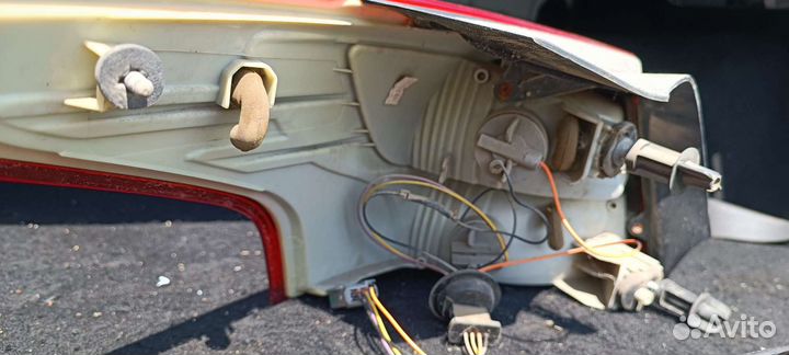 Фонарь задний внешний правый Ford Focus 3