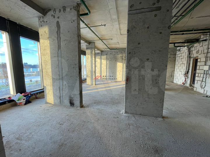 Сдам торговое помещение, 107 м²