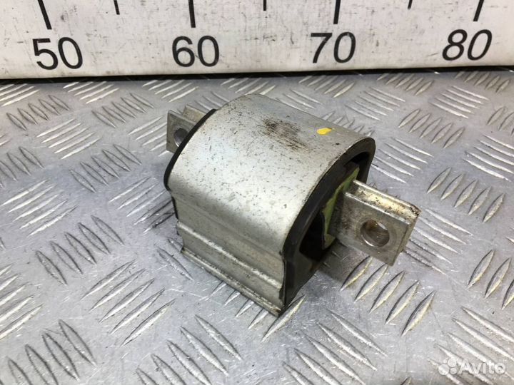 Б/У Опора кпп W213#001