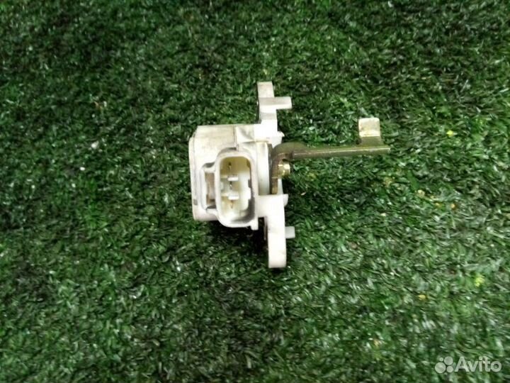 Датчик педали газа Toyota Mark 2 GX100 1GFE