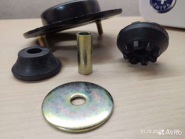 Опора заднего амортизатора mitsubishi galant