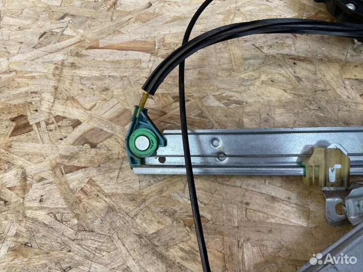 Стеклоподъемник передний левый LADA Vesta