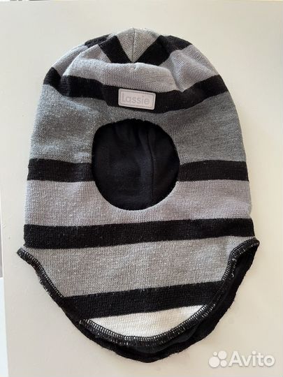 Шапка шлем lassie