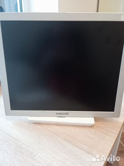 Монитор для компьютера