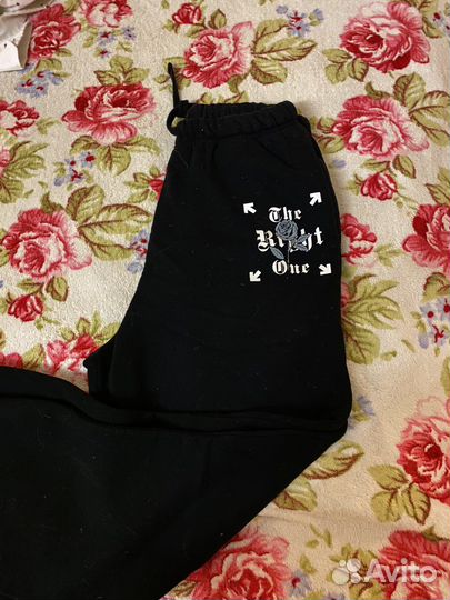 Спортивки женские