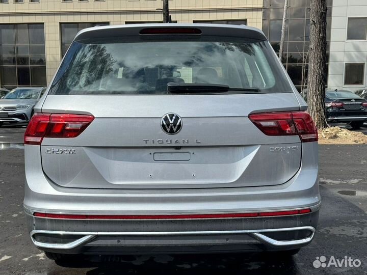 Volkswagen Tiguan 1.4 AMT, 2023