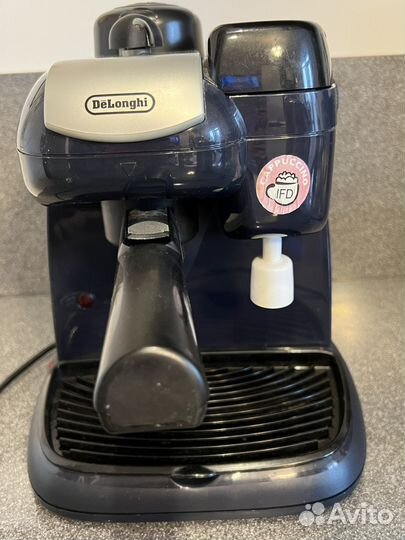 Кофеварка De'Longhi EC 9 рожковая
