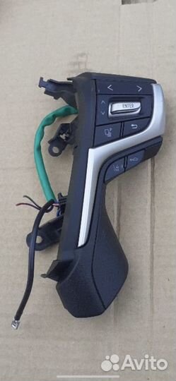 Блок кнопок руля Toyota Land Cruiser 200, 2015